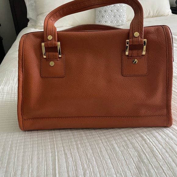 NWT RARE TORY BURCH ANNA SATCHEL IN TAN LEATHER $495 - Picture 9 of 12